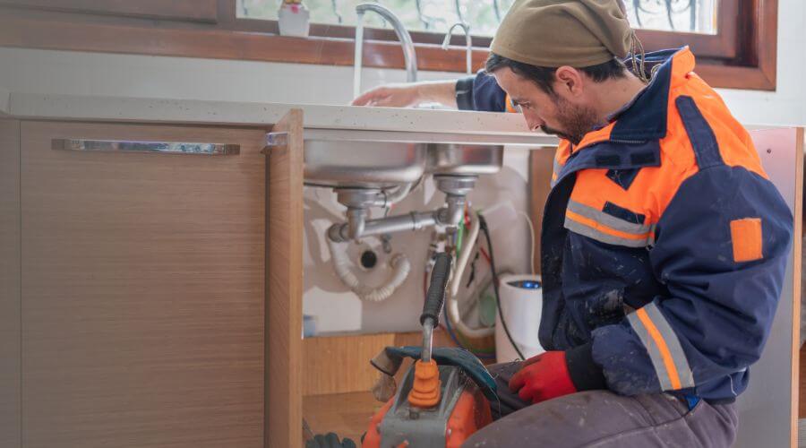 Professional Leak Detection Services in Pleasanton, KS